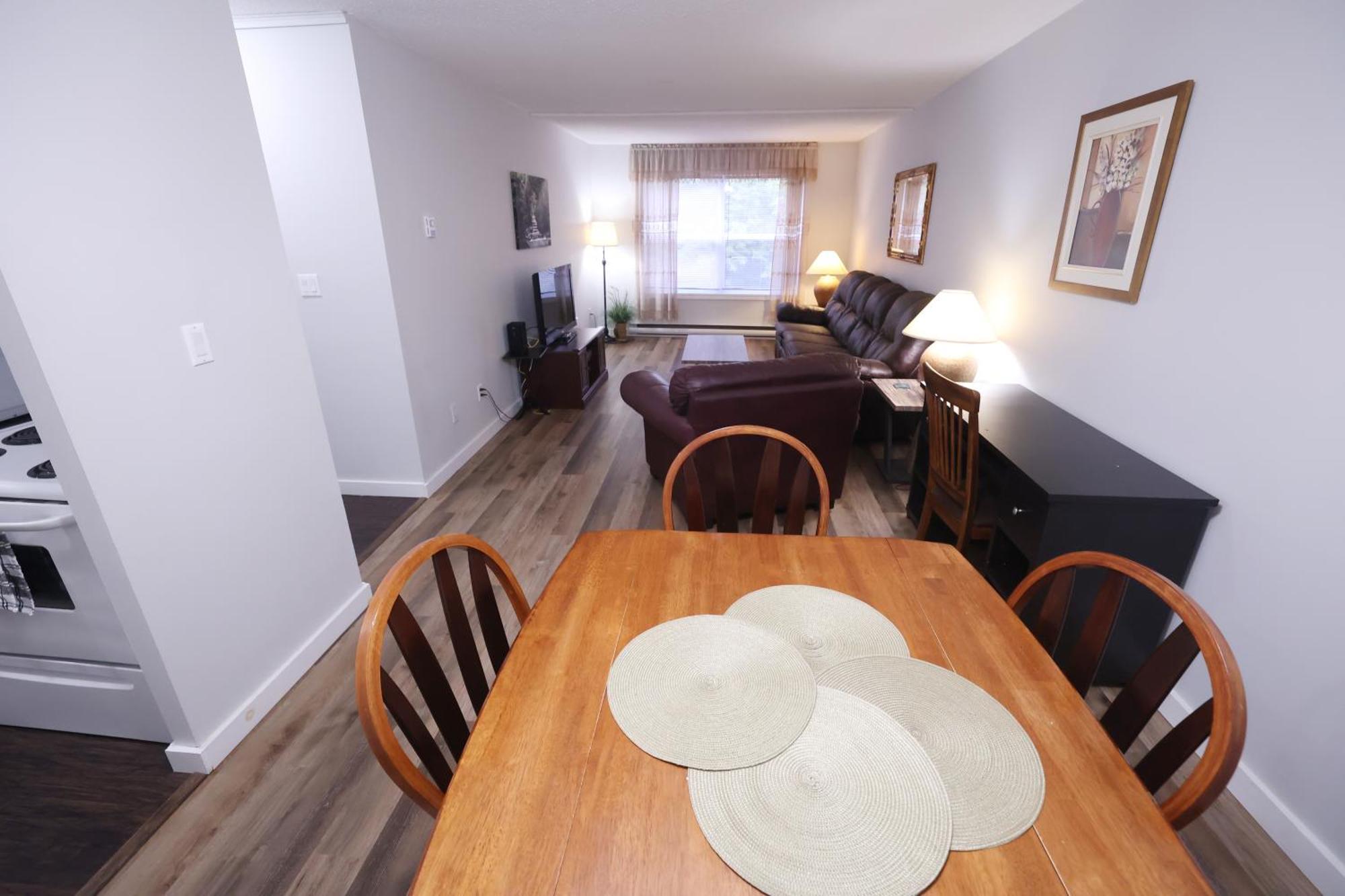 Apartamento Paris Plaza Elliot Lake Exterior foto